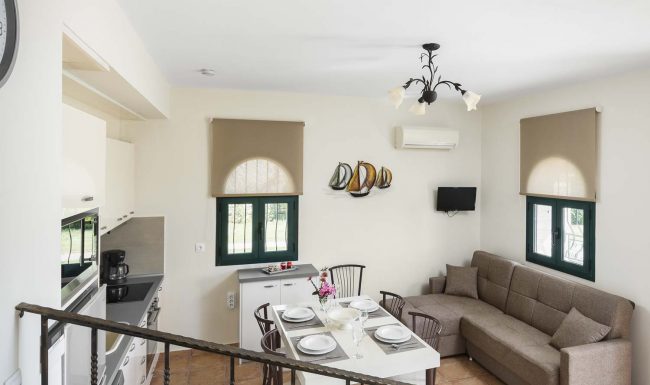 liostasi villa helios corfu